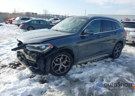 2017 BMW X1 xDrive28I z USA, uszkodzony, nr VIN WBXHT3C37H5F70342